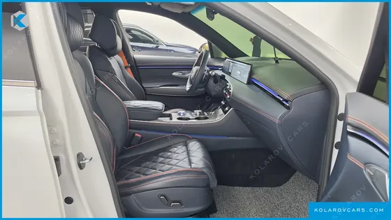GENESIS GV70 2.5T GASOLINE 2WD