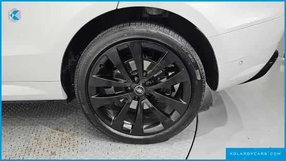LAND ROVER RANGE ROVER SPORT P400 AB