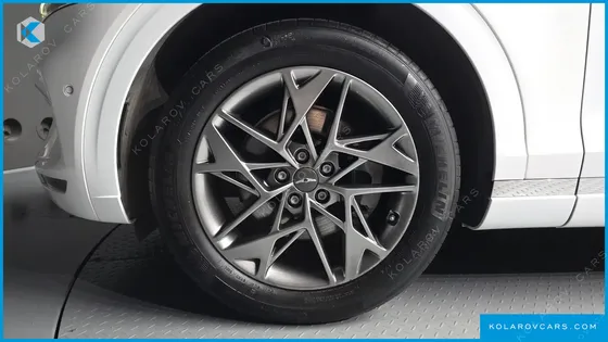 GENESIS GV70 2.5T GASOLINE 2WD