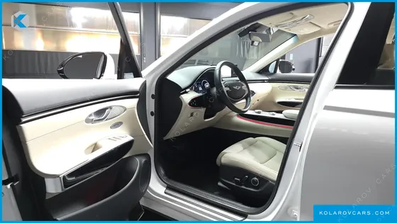GENESIS GV70 2.5T GASOLINE 2WD
