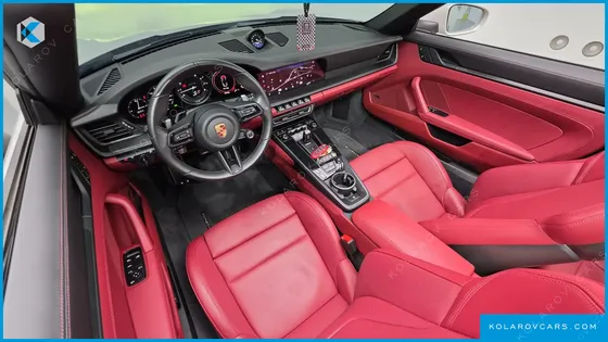 PORSCHE 911 CARRERA 4 GTS CABRIOLET