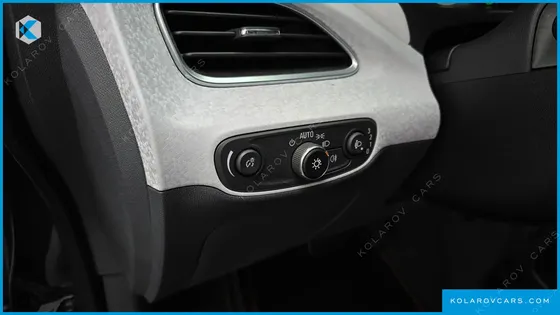 CHEVROLET (GM DAEWOO) BOLT EV EV LT DLX