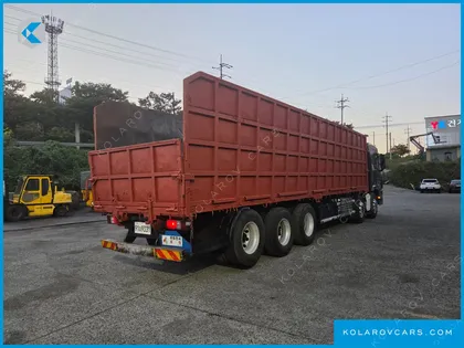 HYUNDAI EXCEED 10X4