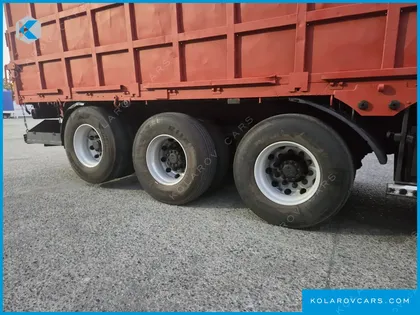 HYUNDAI EXCEED 10X4