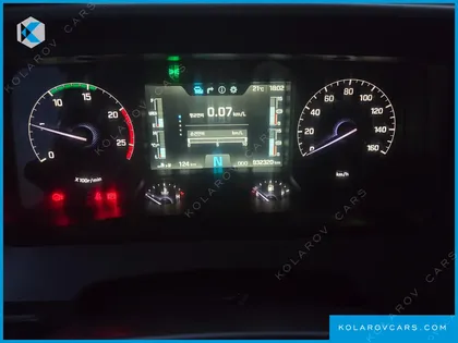 HYUNDAI EXCEED 10X4