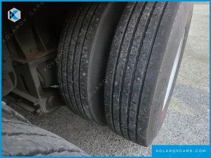 HYUNDAI EXCEED 10X4