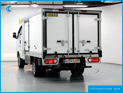 HYUNDAI PORTER II SUPER CABIN LPG