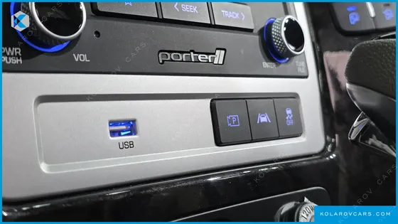 HYUNDAI PORTER II STANDARD CABIN LPG