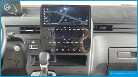 HYUNDAI STARIA NONE
