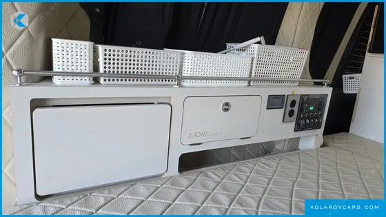 HYUNDAI STARIA NONE