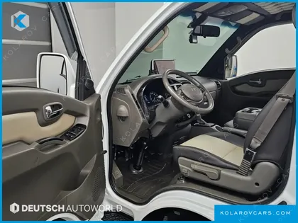 HYUNDAI PORTER II SUPER CABIN LPG