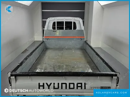 HYUNDAI PORTER II SUPER CABIN LPG