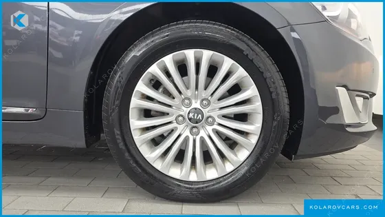 KIA K7 LPI 3.0 LUXURY