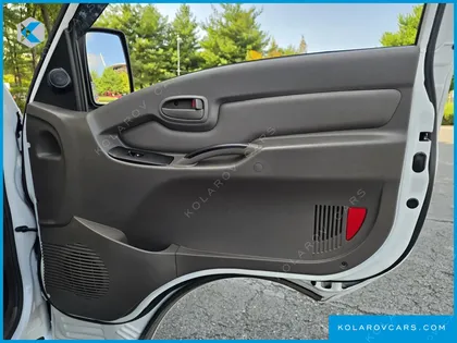 HYUNDAI PORTER II SUPER CABIN LPG