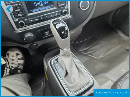 HYUNDAI PORTER II SUPER CABIN LPG