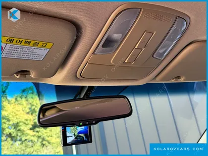 KIA CARNIVAL 9-SEATER LUXURY