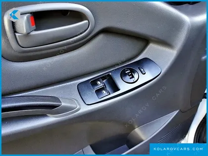 HYUNDAI PORTER II SUPER CABIN LPG