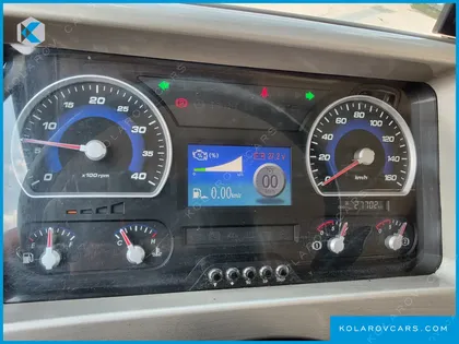 TATA DAEWOO NOBUS MID-SIZE TRUCK ROYAL