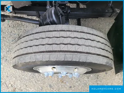 HYUNDAI MEGA TRUCK PREMIUM