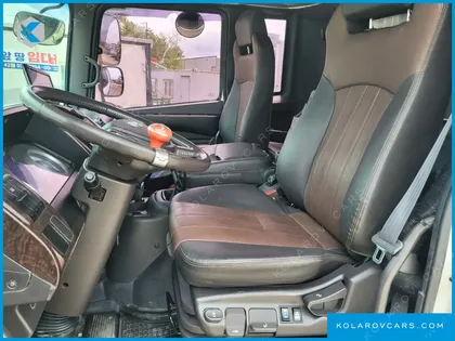 HYUNDAI MEGA TRUCK PREMIUM