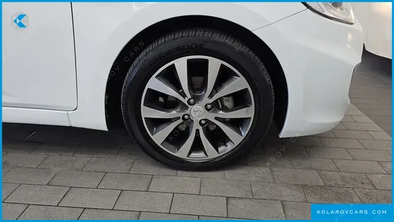 HYUNDAI ACCENT DIESEL 1.6 VGT PREMIUM