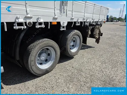 HYUNDAI MEGA TRUCK WIDECAP GOLD