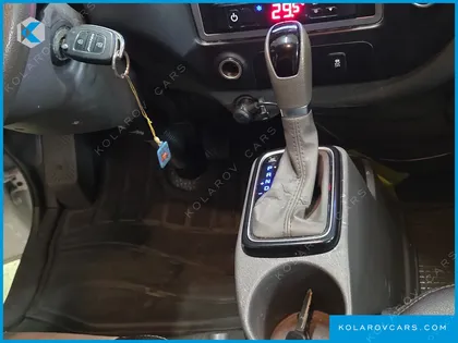 HYUNDAI PORTER II STANDARD CAP CRDI