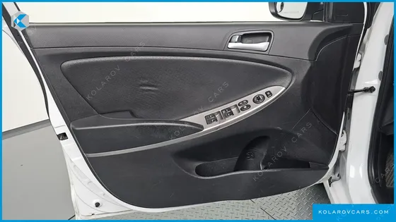 HYUNDAI ACCENT 1.4 VVT MODERN