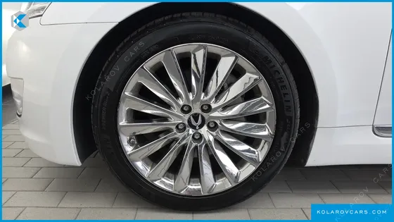 HYUNDAI EQUUS VS380
