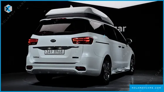 KIA CARNIVAL 9-SEATER HI-LIMOUSINE