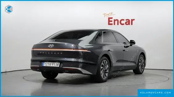 HYUNDAI GRANDEUR 2.5 GASOLINE  2WD