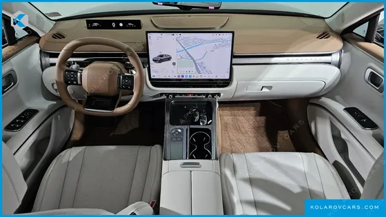 HYUNDAI GRANDEUR 2.5 GASOLINE  2WD