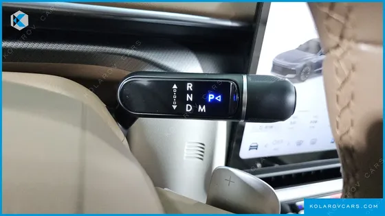 HYUNDAI GRANDEUR 2.5 GASOLINE  2WD