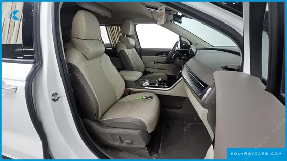 KIA CARNIVAL GASOLINE 9-SEATER HI-LIMOUSINE