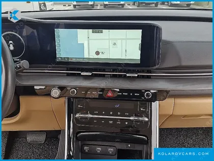 KIA CARNIVAL GASOLINE 9-SEATER NOBLESSE