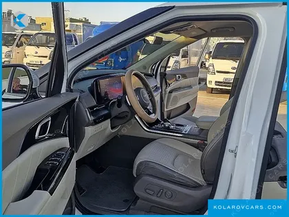 KIA CARNIVAL GASOLINE 4-SEATER HI-LIMOUSINE