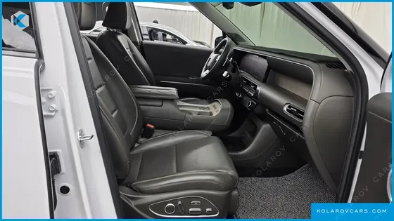HYUNDAI PALISADE GASOLINE 2.5T 2WD 7-SEATER