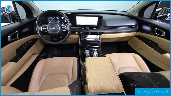 KIA CARNIVAL DIESEL 9-SEATER SIGNATURE