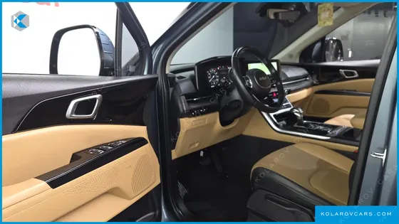 KIA CARNIVAL DIESEL 11-SEATER PRESTIGE