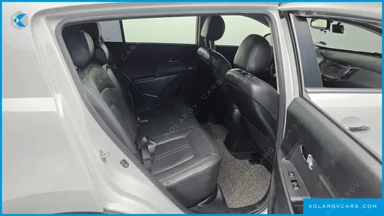 KIA SPORTAGE DIESEL 2WD TLX