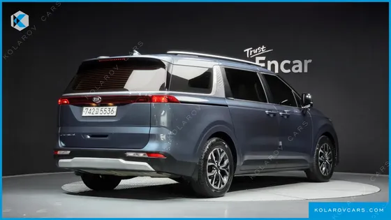 KIA CARNIVAL DIESEL 11-SEATER PRESTIGE