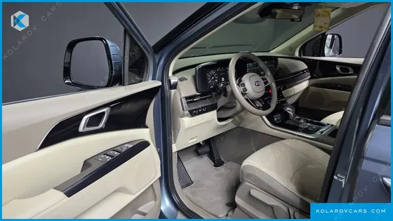 KIA CARNIVAL DIESEL 11-SEATER PRESTIGE