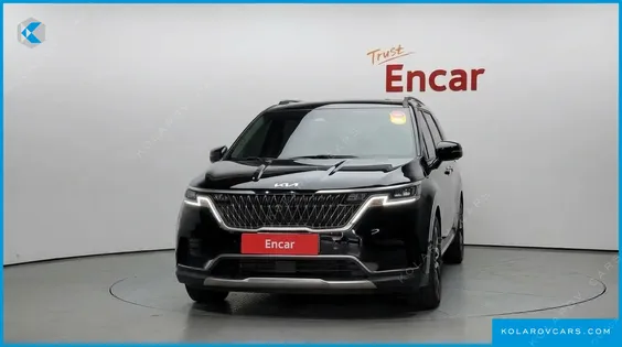 KIA CARNIVAL GASOLINE 7-SEATER OUTDOOR