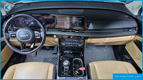 KIA CARNIVAL DIESEL 9-SEATER SIGNATURE