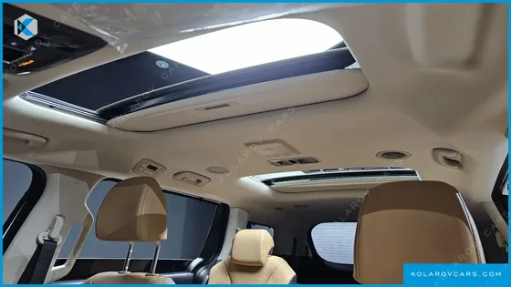 KIA CARNIVAL DIESEL 9-SEATER SIGNATURE