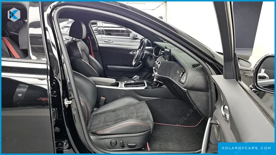 KIA STINGER 3.3 GT ACRO EDITION