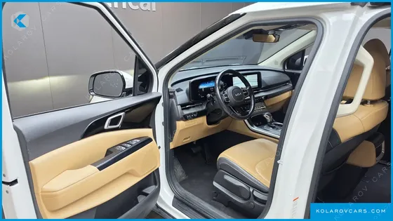 KIA CARNIVAL DIESEL 9-SEATER PRESTIGE
