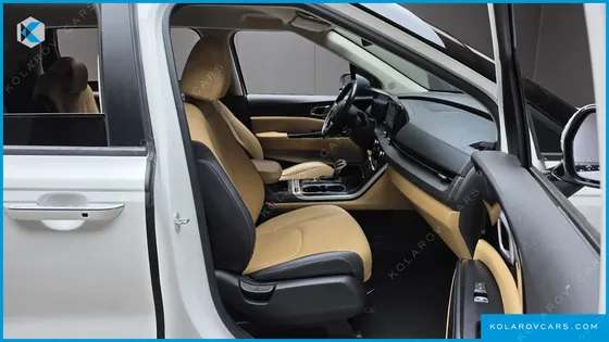 KIA CARNIVAL DIESEL 9-SEATER PRESTIGE
