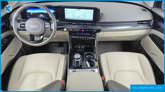 KIA CARNIVAL DIESEL 7-SEATER HI-LIMOUSINE