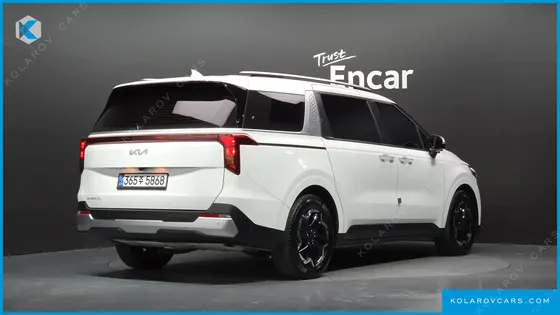 KIA CARNIVAL GASOLINE 9-SEATER PRESTIGE